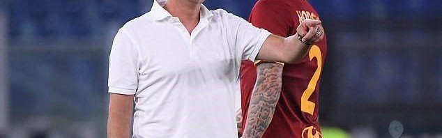 多打1人不会踢？红卡带来开门红，穆氏罗马极致好戏