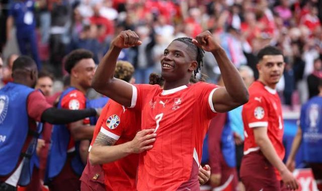 开云体育入口-零碎锋线未辱使命，操盘看扎卡，“瑞士人的克罗斯”