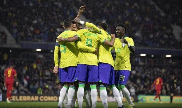 开云体育APP下载-菲尔米诺离世界杯越来越远 布雷默一战锁定机票？