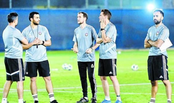 开云体育下载-阿联酋队集训两周对决澳大利亚 热身对手尚未敲定