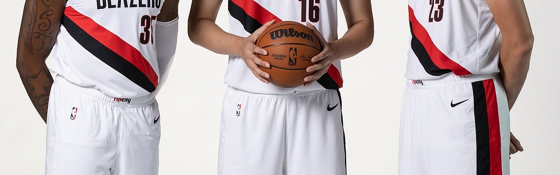 开云官网-开拓者阵容盘点：缺射手 后卫太多 中锋位置若瀚森顶不上也要解决