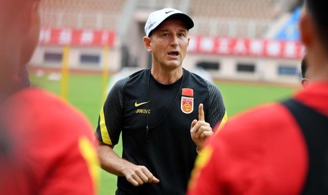 开云官网-​新国足逐步完成换血任务 93国奥一代将成为主打