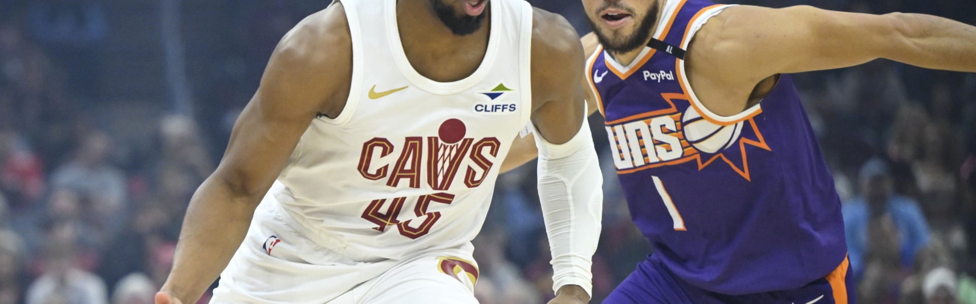 开云-奇妙！单场70+球员中张伯伦&amp;阿德巴约穿13号 科比米球布克13号秀