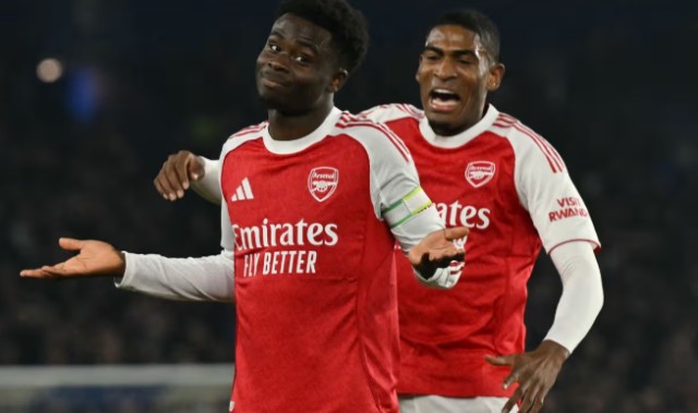 开云体育下载-阿森纳双喜临门：争冠天平彻底倾斜，热刺恐难逃降级厄运