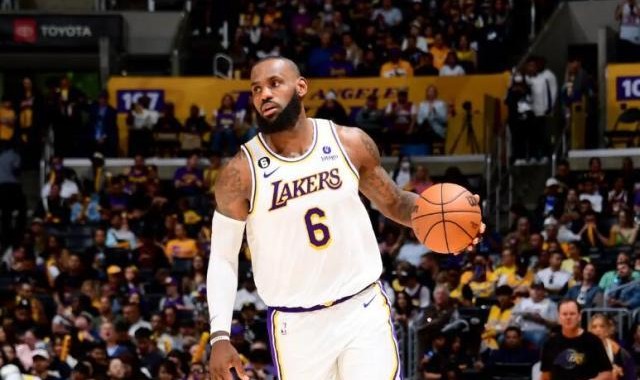 最新夺冠赔率：雄鹿第1湖人第7 快艇仅第9一轮秀？