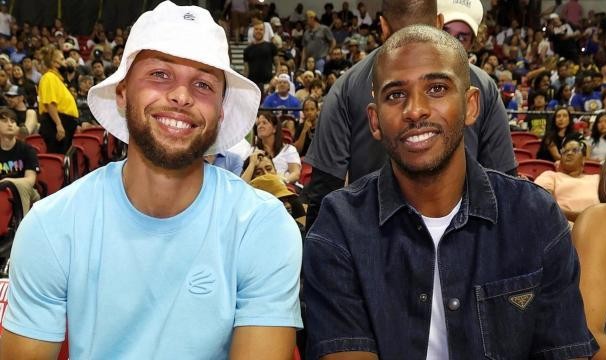 开云体育入口-15年缘分！揭秘保罗从库里导师到库里帮手