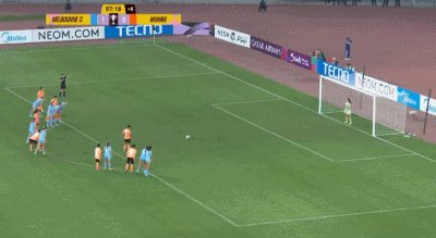 1748095380058098487.gif 王霜.gif