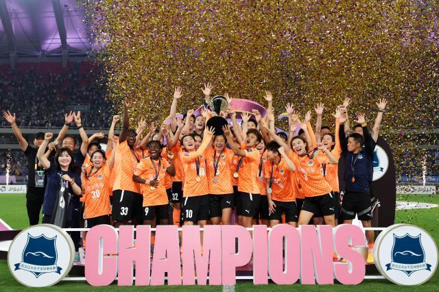 1748102026298022015.jpg VCG111569590647.jpg